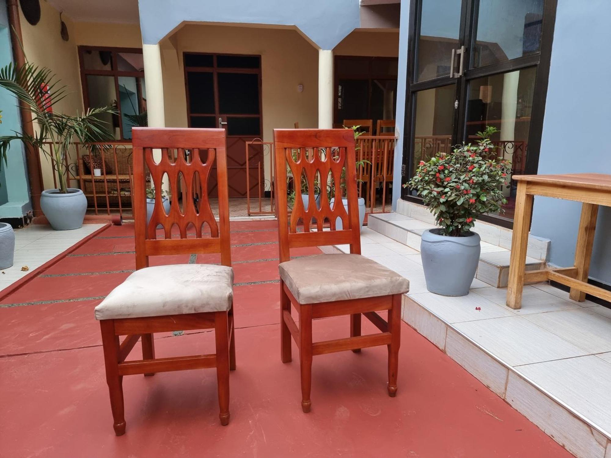Kisanga Homestay Моші Екстер'єр фото
