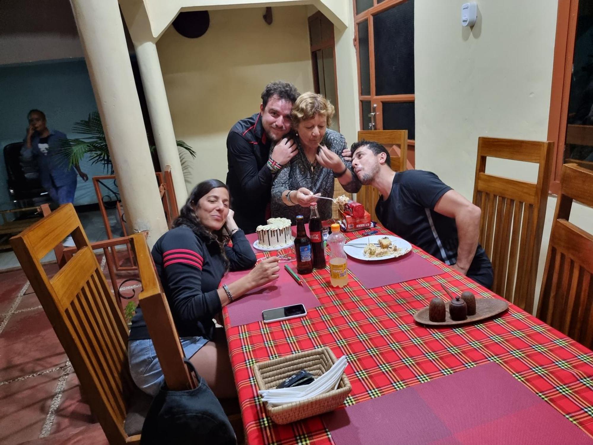 Kisanga Homestay Моші Екстер'єр фото